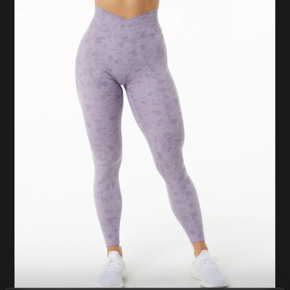 Alphalete Surface Power Leggings 27” Small